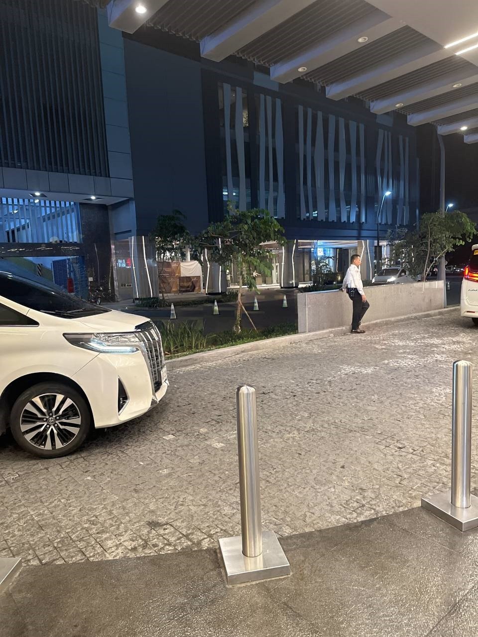 在江南体育5部16组的半年，我见识了什么叫“工资等有钱再说”