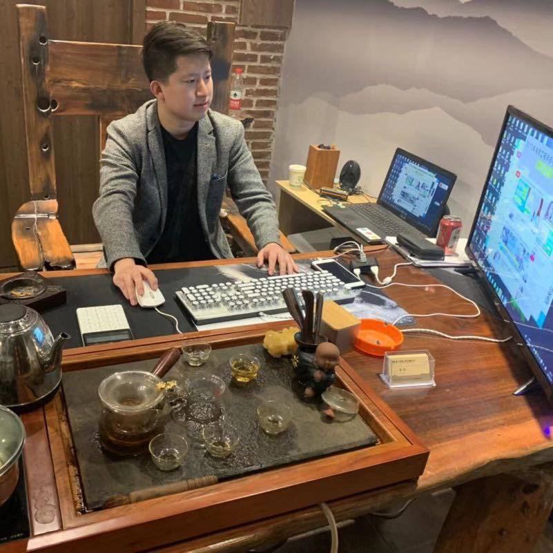 华泰大楼6楼的“狗人事”，我被张陆林骗走49万