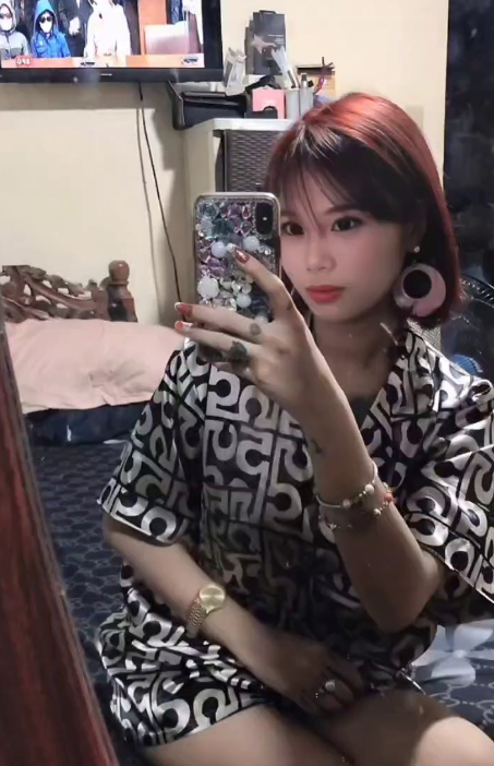 怀孕后他消失，我才知道自己只是他故事里的一页